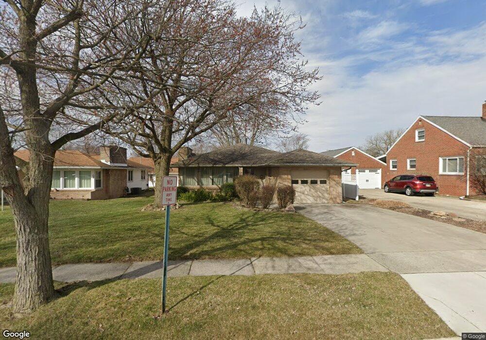 1938 Geffs Ave, Findlay, OH 45840 - photo 1