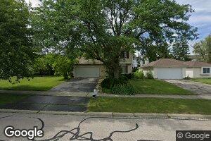 1215 Needham Rd, Naperville, IL 60563