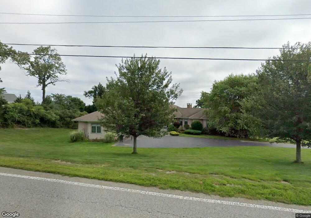 235 Dresser Hill Rd, Dudley, MA 01571 - photo 1