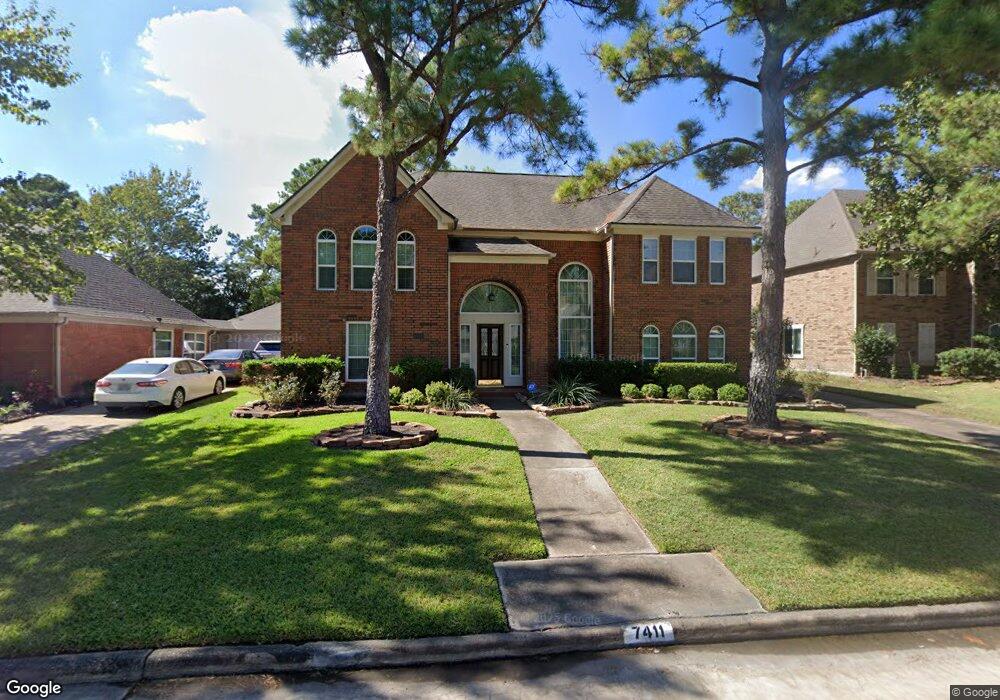 7411 Starbridge Dr, Houston, TX 77095 - photo 1