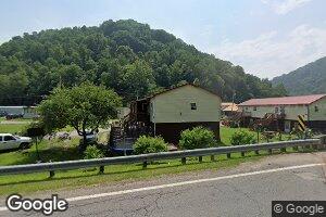 129 Maynard Dr, Logan, WV 25601