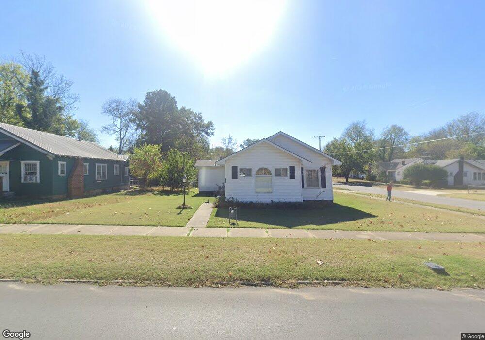 702 E 13th St, Okmulgee, OK 74447 - photo 1