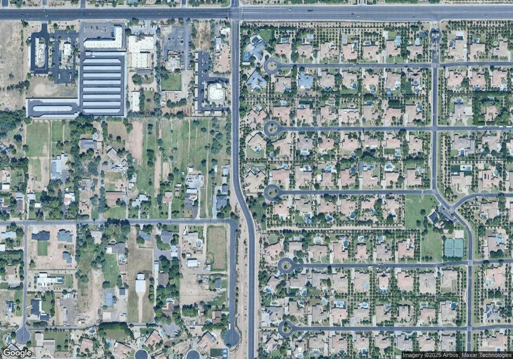 3210 E Jacaranda Cir unit 1, Mesa, AZ 85213 - photo 1