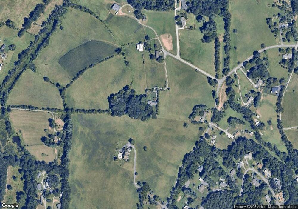 10 Beck Dr, Asheville, NC 28806 - photo 1