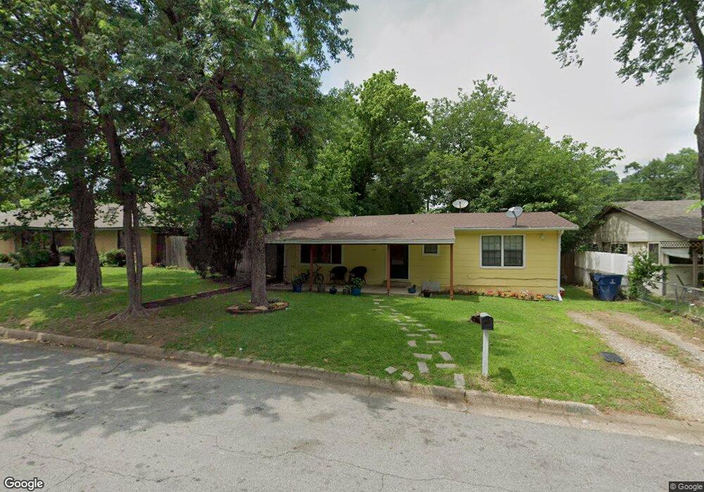 705 W Bullock St, Denison, TX 75020 - photo 1