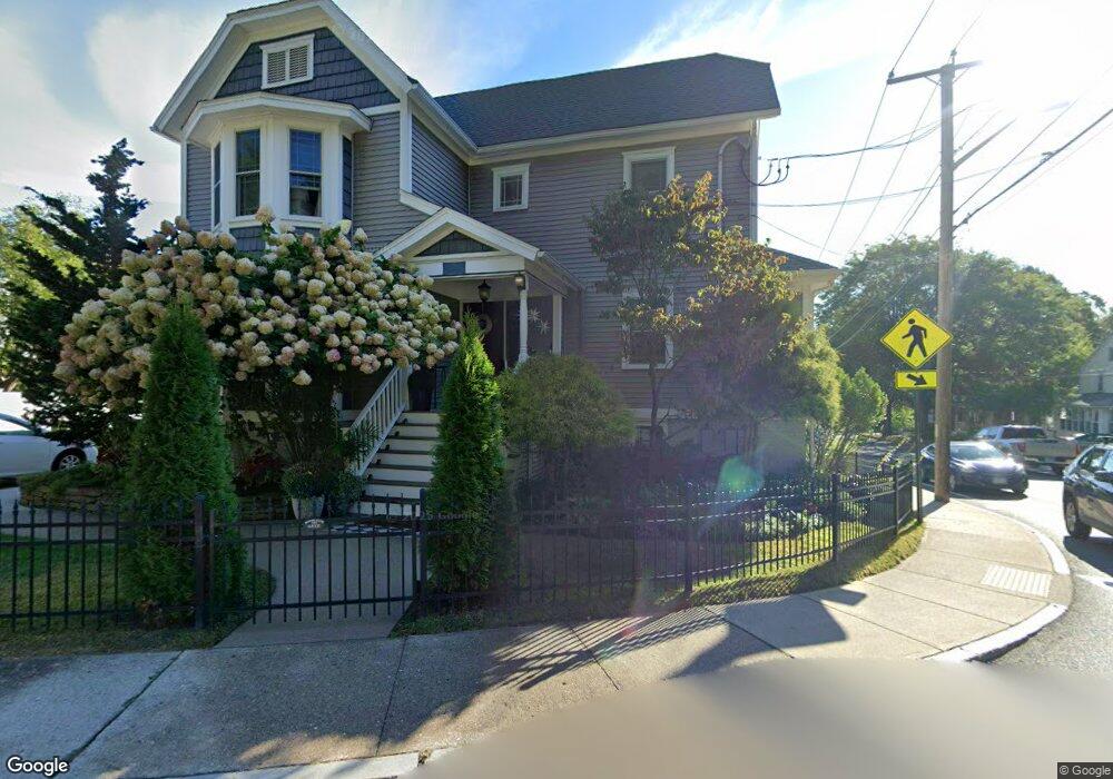 139 Prospect St unit B, Northampton, MA 01060 - photo 1