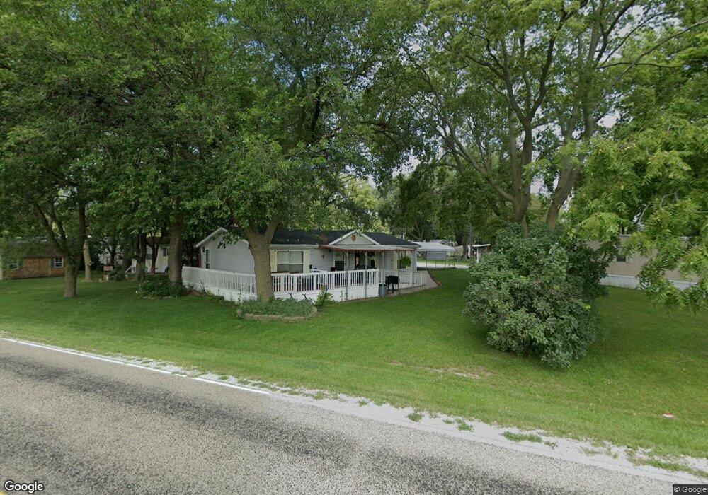 9 Pinewood Estate, Chillicothe, IL 61523 - photo 1