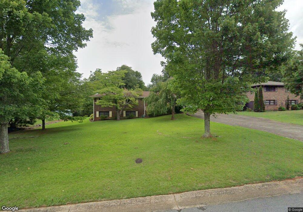 1821 Poinsetta Dr, Marietta, GA 30062 - photo 1