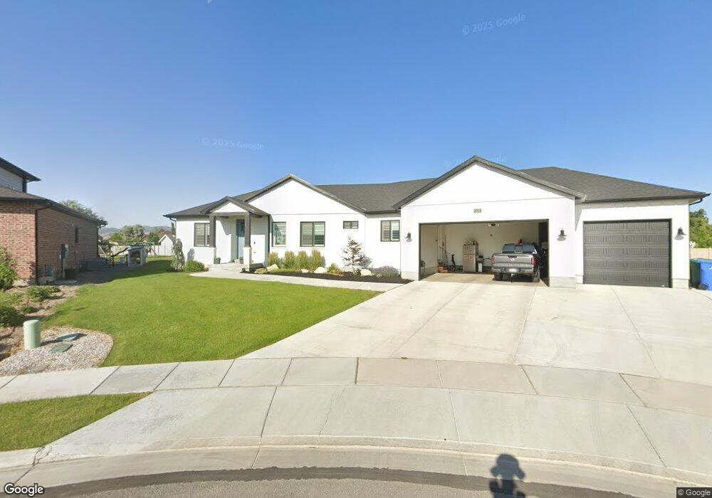 1563 W Norm B Cir, Riverton, UT 84065 - photo 1