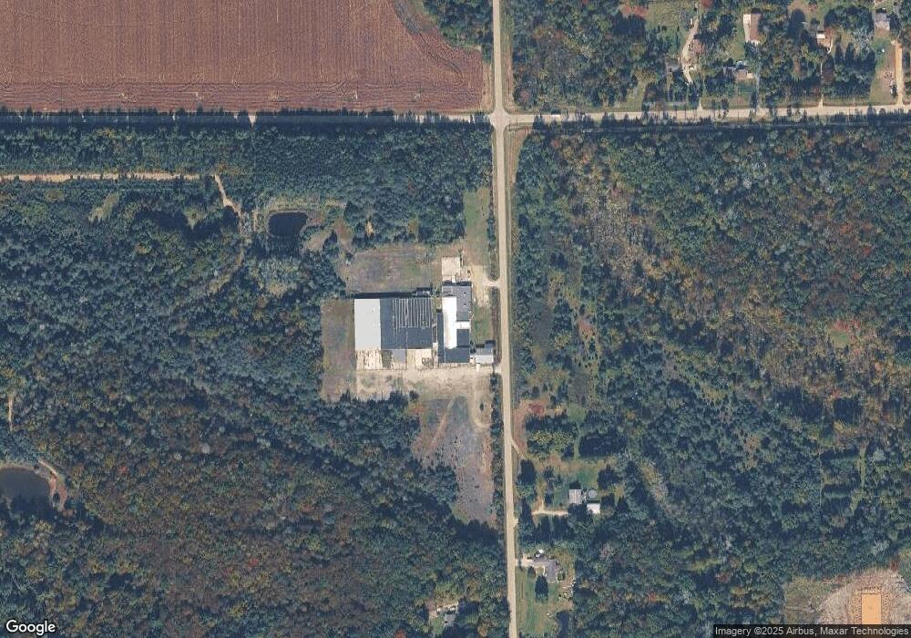 6556 Oak Rd, Vassar, MI 48768 - photo 1