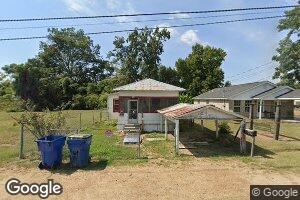 121 W Railroad St, Tchula, MS 39169