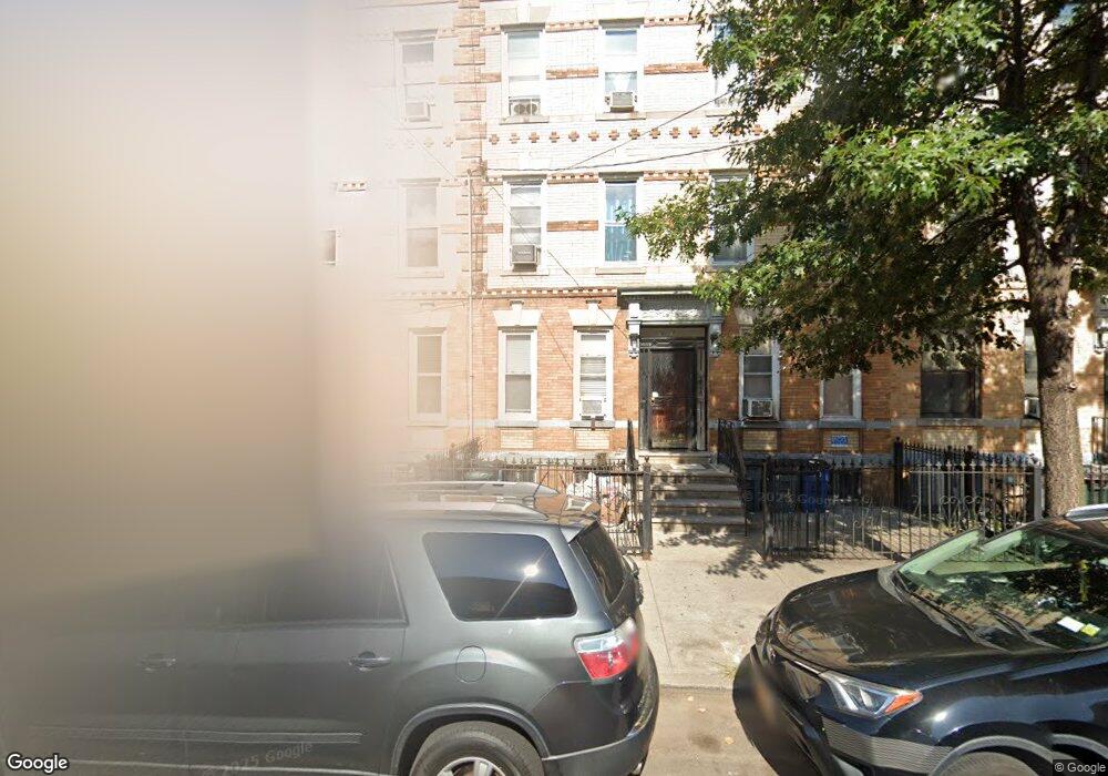 30-14 42nd St, Long Island City, NY 11103 - photo 1