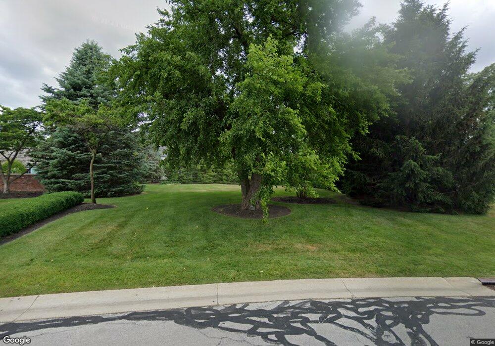 13 Stableside S, Ottawa Hills, OH 43615 - photo 1