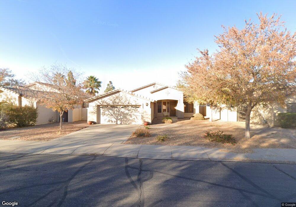 1374 E Kesler Ln, Chandler, AZ 85225 - photo 1