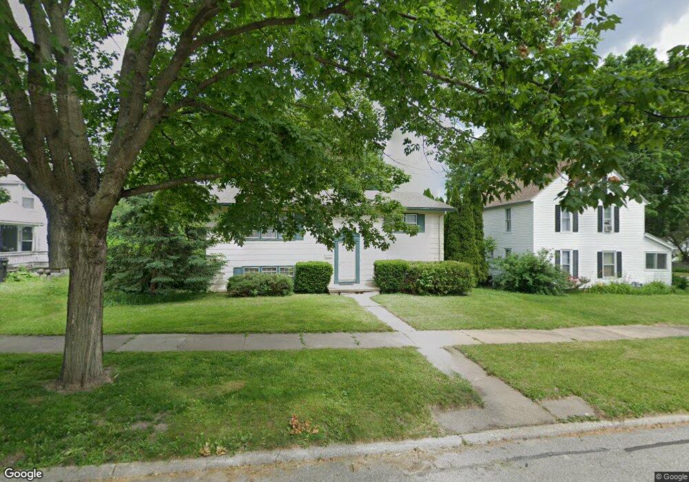 1314 Iowa St, Cedar Falls, IA 50613 - photo 1