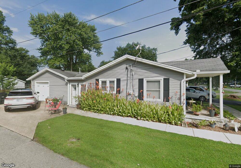 1523 Edgewood Dr, Charlestown, IN 47111 - photo 1