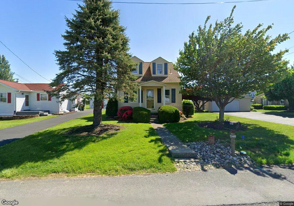 1117 Nursery St, Fogelsville, PA 18051 - photo 1