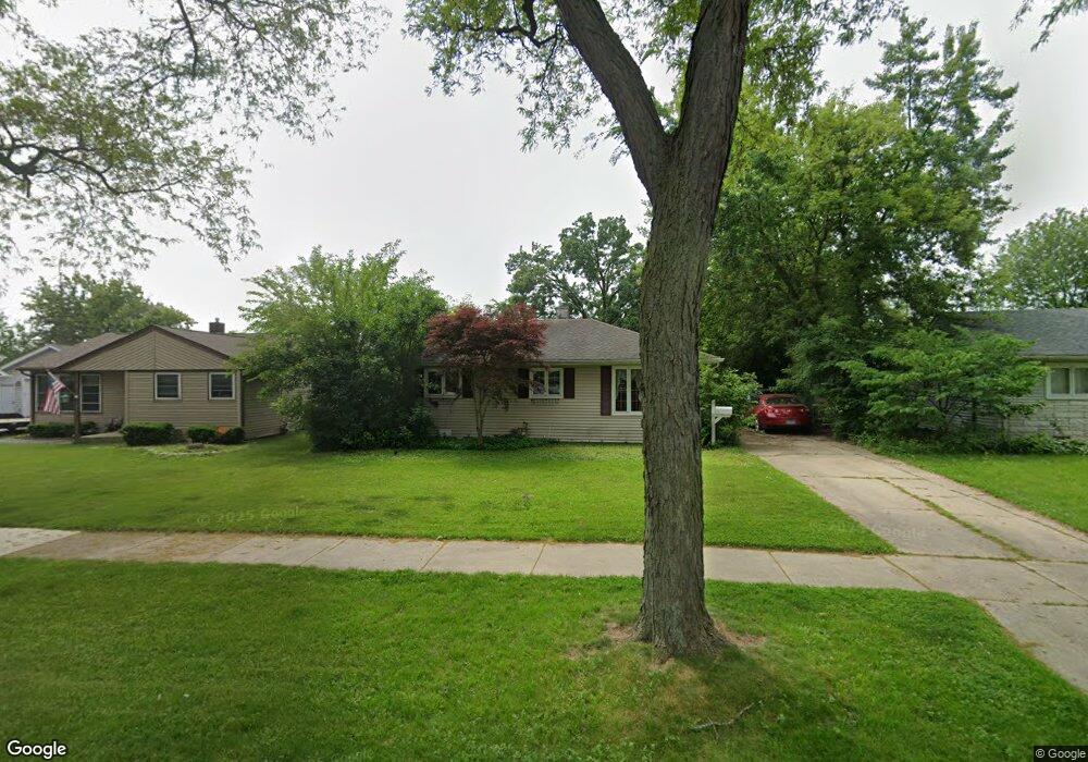 2918 Cardinal Dr, Rolling Meadows, IL 60008 - photo 1