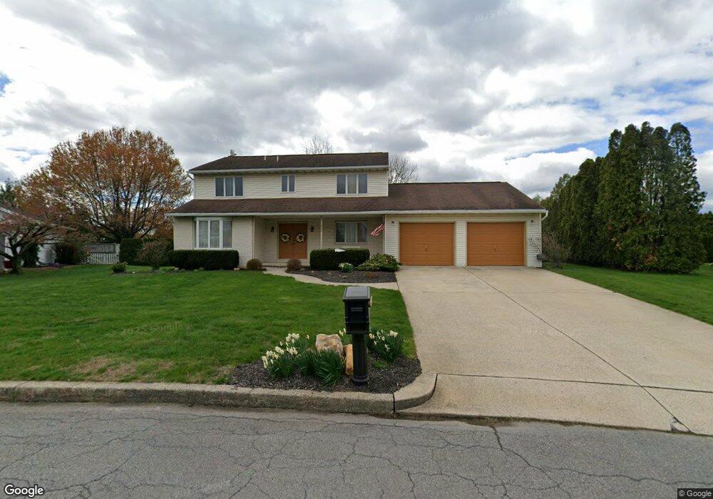 4528 Daniels St, Reading, PA 19605 - photo 1