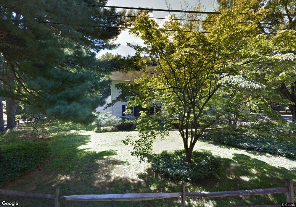 6 Godfrey Ln, Westport, CT 06880 - photo 1