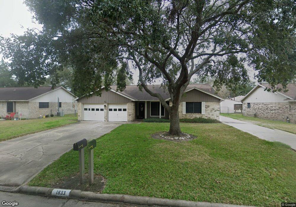 1833 Parkcrest St, Alvin, TX 77511 - photo 1