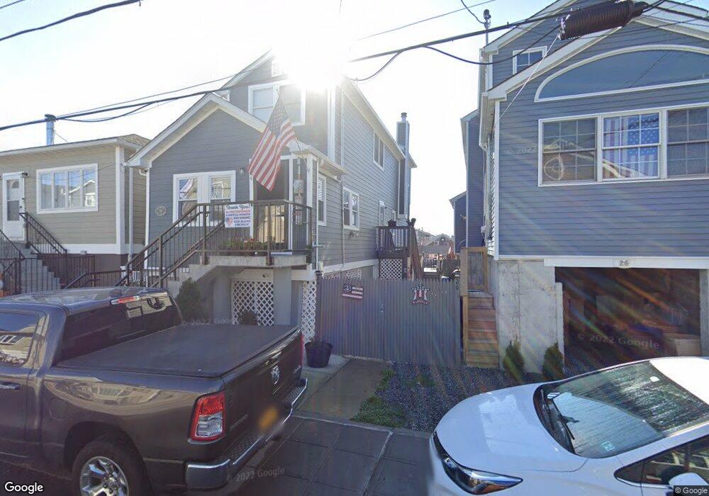 24 W 12th Rd, Broad Channel, NY 11693 - photo 1