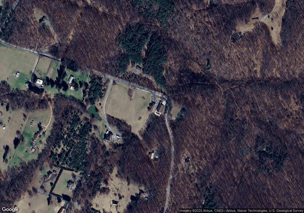 320 Swaim Ln, Berkeley Springs, WV 25411 - photo 1