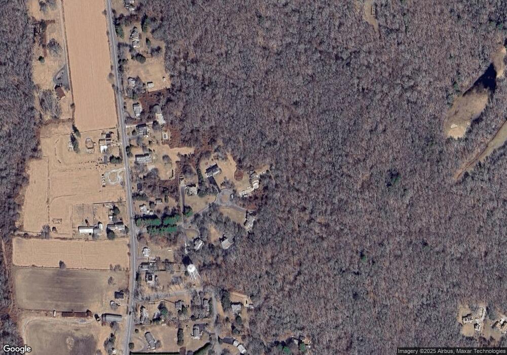 15 Smithfield Place, South Dartmouth, MA 02748 - photo 1