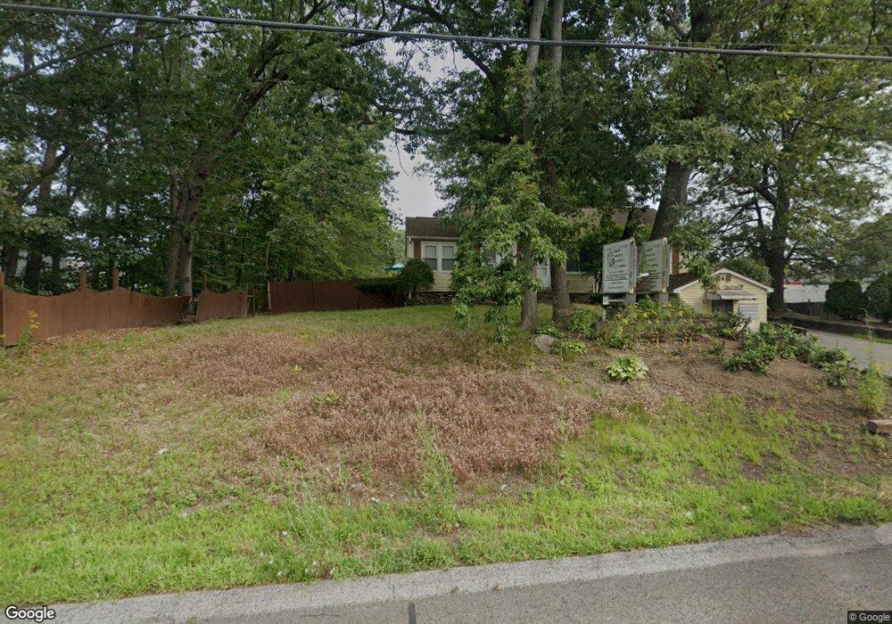 865 Boston Turnpike, Shrewsbury, MA 01545 - photo 1