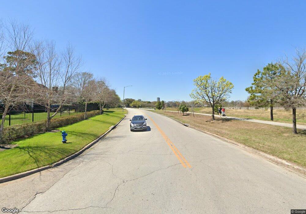 3375 SE Del Rio St, Houston, TX 77021 - photo 1