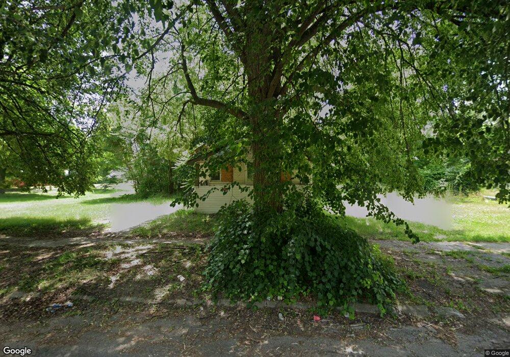 1546 Wyoming Ave, Flint, MI 48506 - photo 1