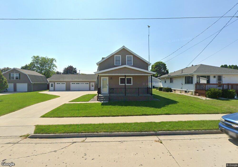 1254 S 31st St, Manitowoc, WI 54220 - photo 1