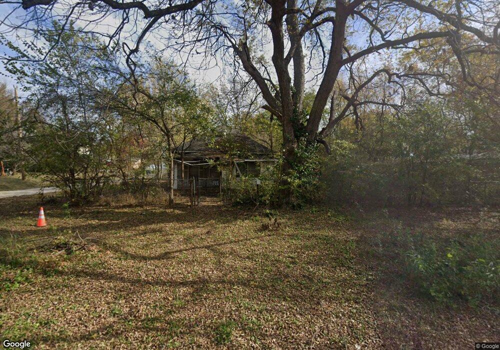 501 S Rogers Ave, Cleveland, OK 74020 - photo 1