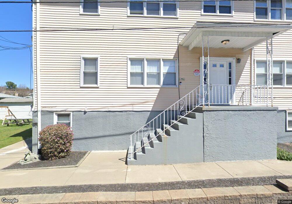 1000 Walnut St unit 2, Taylor, PA 18517 - photo 1