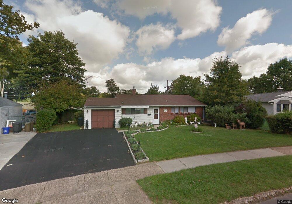 89 Idlewild Rd, Levittown, PA 19057 - photo 1