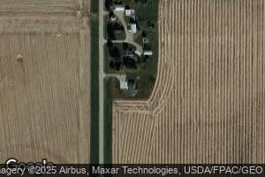 2720 Indian Ave, Hull, IA 51239