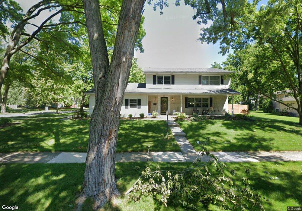 17 Bluebird Ln, Naperville, IL 60565 - photo 1