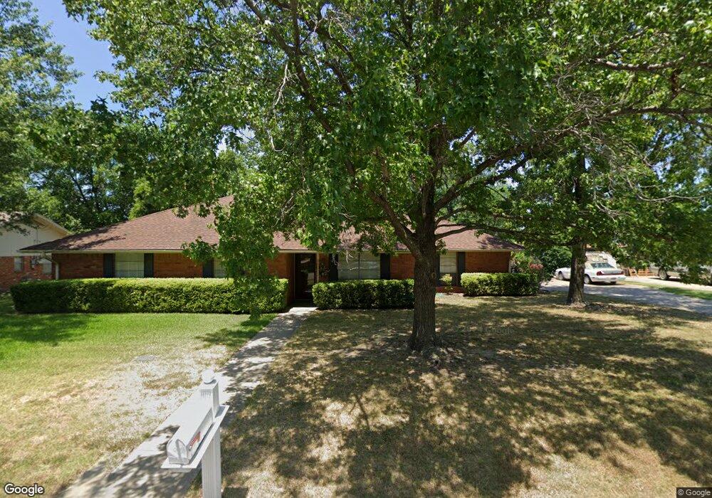 603 Lusk St, Bonham, TX 75418 - photo 1