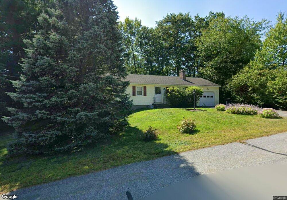 4 Gagnon Cir, Nashua, NH 03062 - photo 1