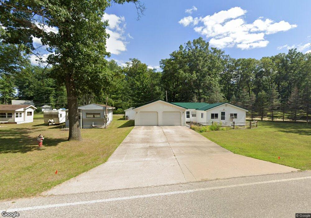 518 Sisson St, Bitely, MI 49309 - photo 1