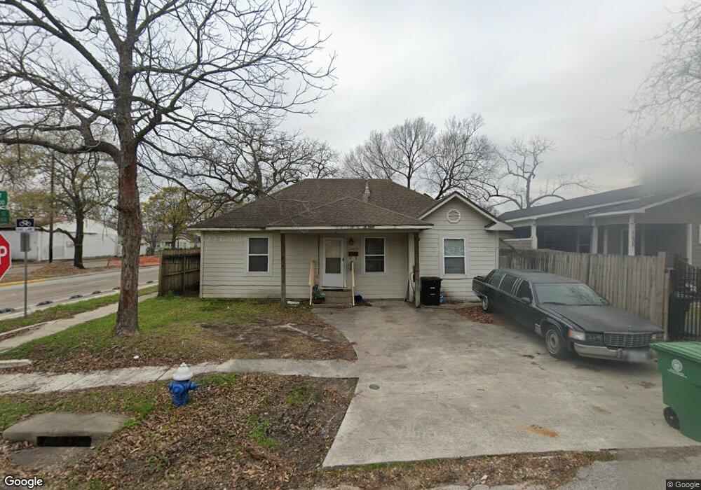 1403 Walton St, Houston, TX 77009 - photo 1