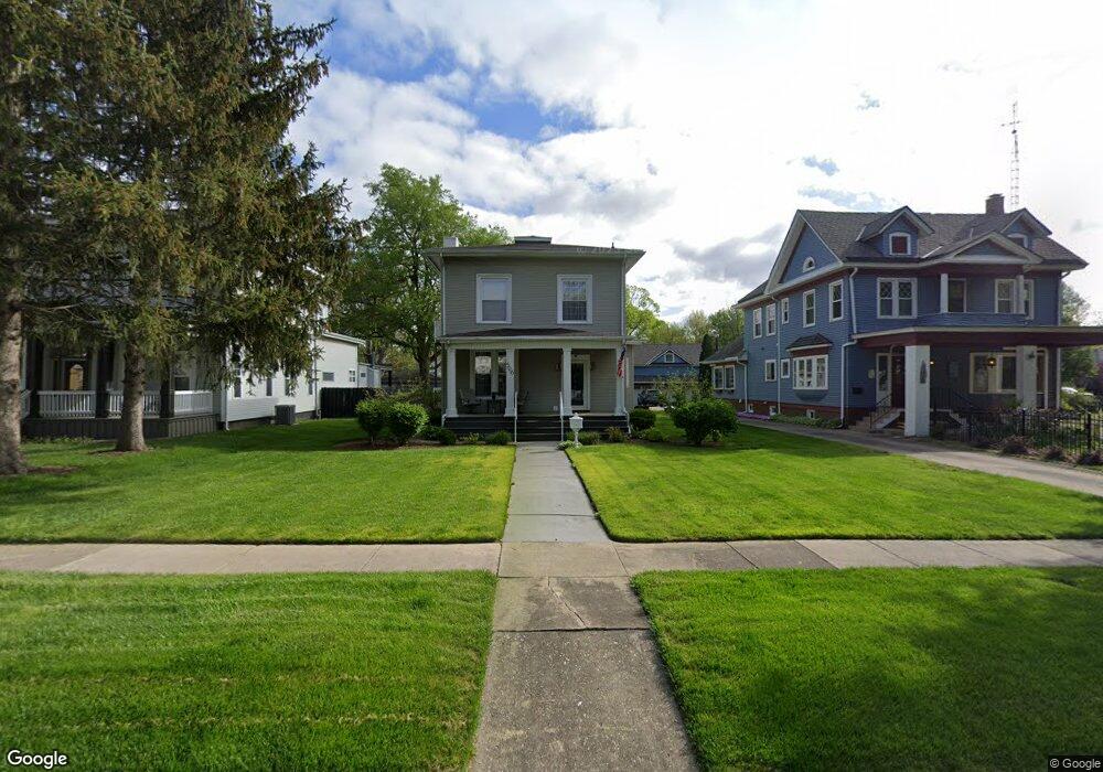 506 Tremont St, Lincoln, IL 62656 - photo 1