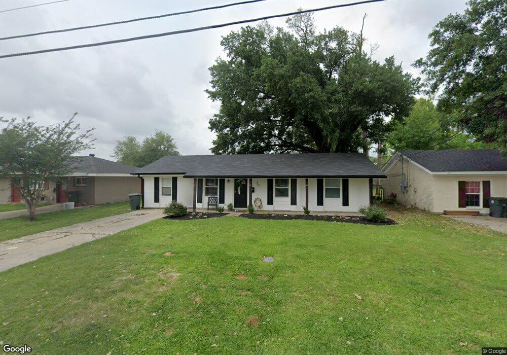 348 Heather St, Lake Charles, LA 70605 - photo 1