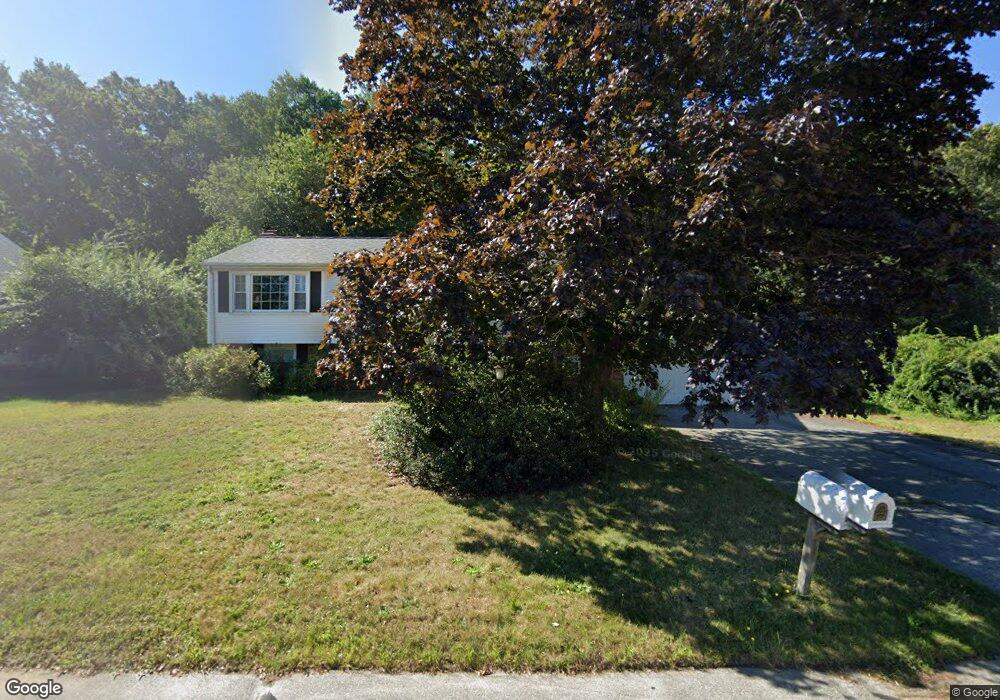 40 Old Carriage Rd, West Warwick, RI 02893 - photo 1
