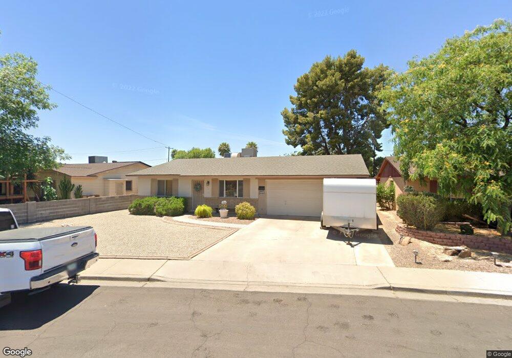 654 S Spur Cir, Mesa, AZ 85204 - photo 1