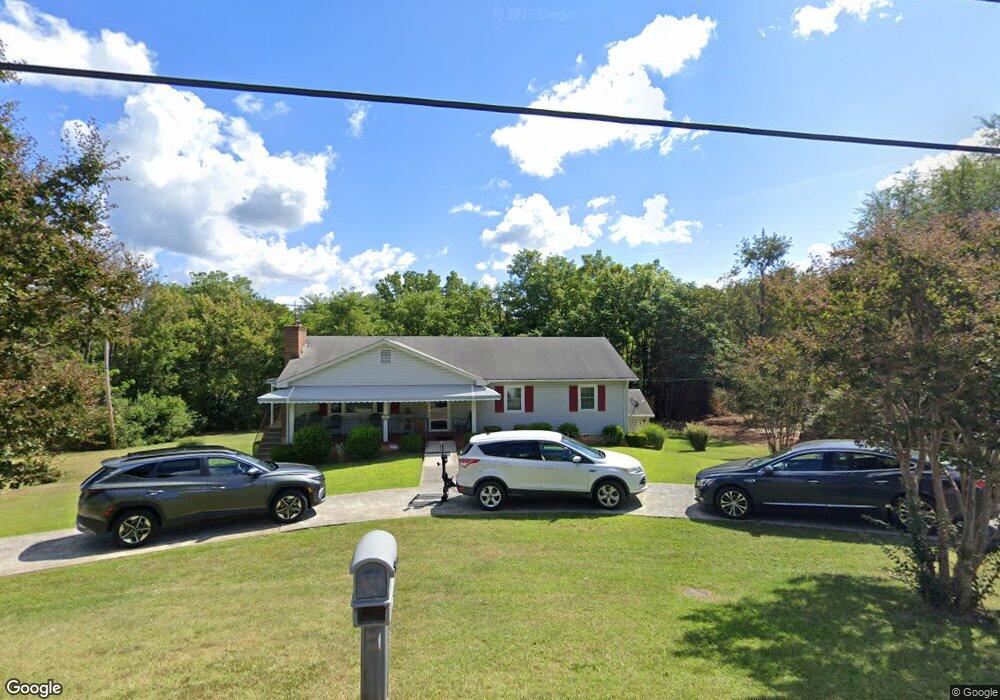 397 Lakeview Dr, Madison Heights, VA 24572 - photo 1