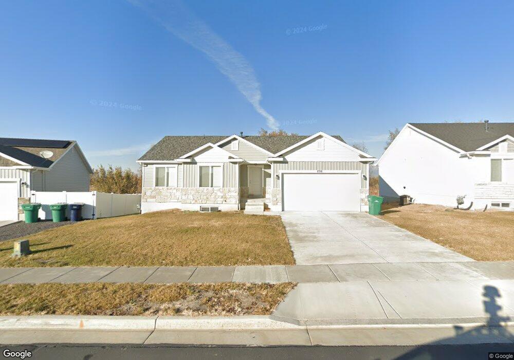 2716 Trailside Dr, Roy, UT 84067 - photo 1