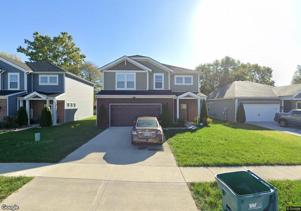 6432 Oak Village Dr, Louisville, KY 40228 - photo 1