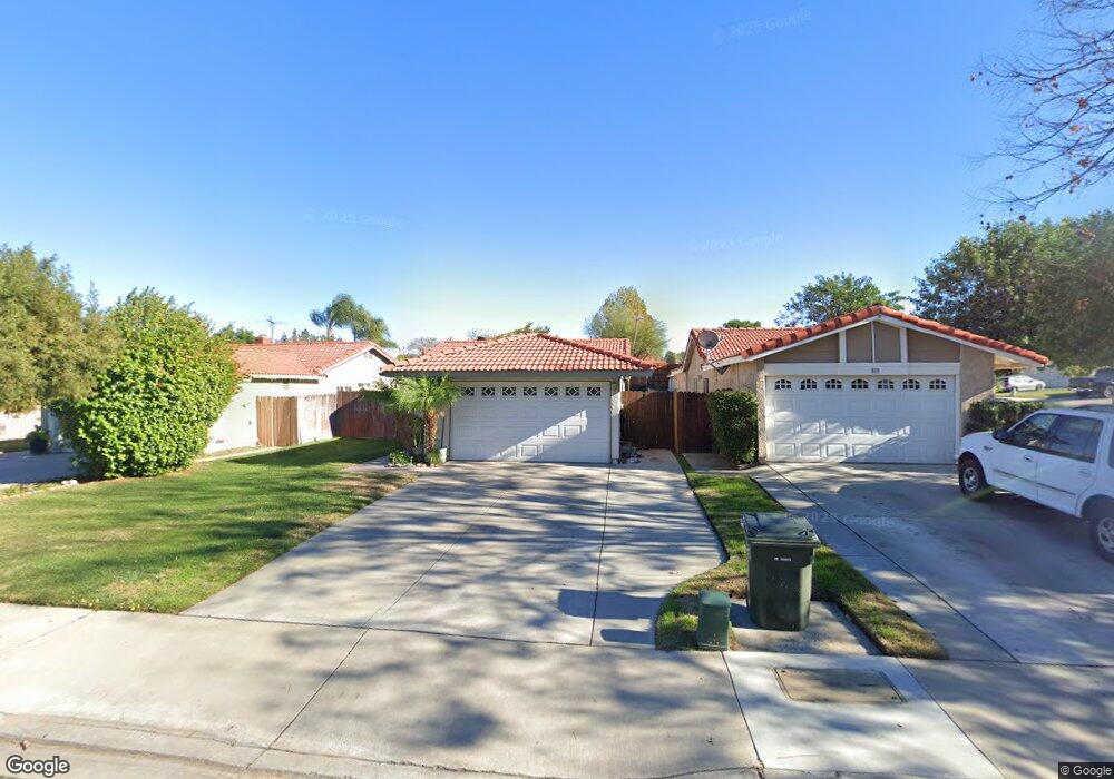 804 Santa fe Ln, Colton, CA 92324 - photo 1