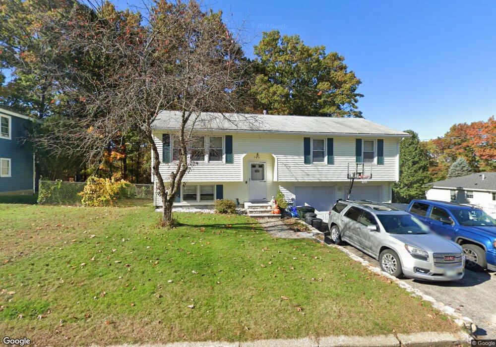 504 Pickering St, Manchester, NH 03104 - photo 1